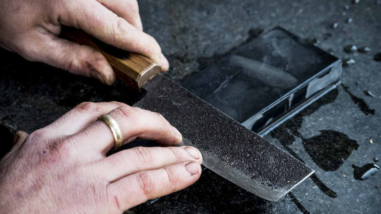 Sharpening a Japanese knife