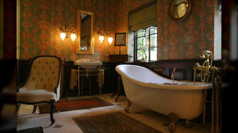 dimly-lit Victorian-style bathroom