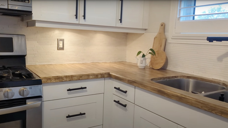 faux wood painted counters