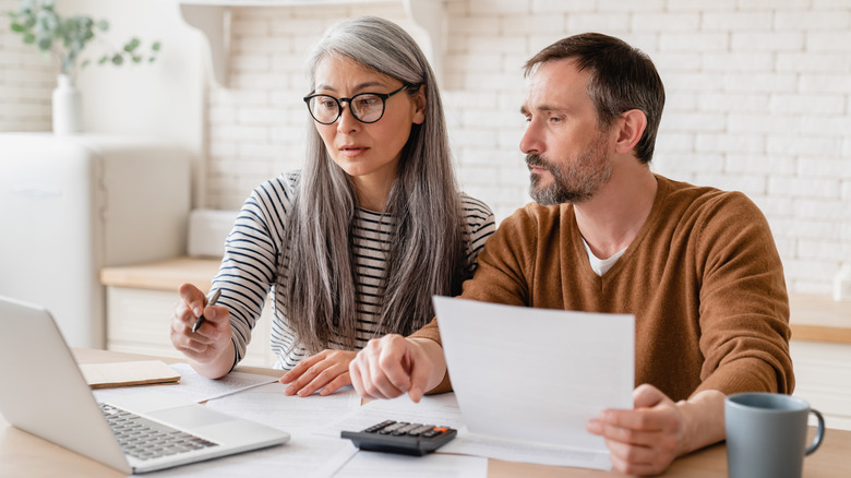 couple stressed about contract