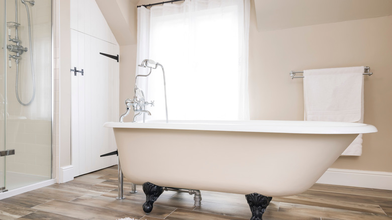 Restored clawfoot tub