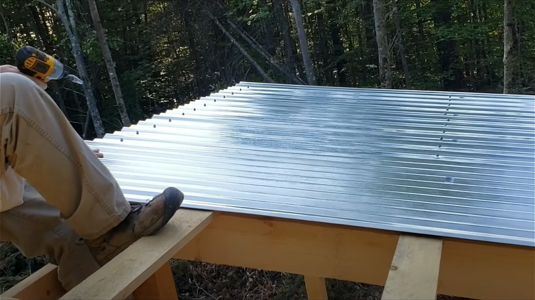 Aluminum Is The Durable Shade Material Your Backyard Needs