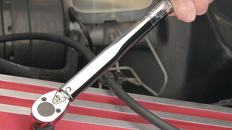 Pittsburgh click-style torque wrench