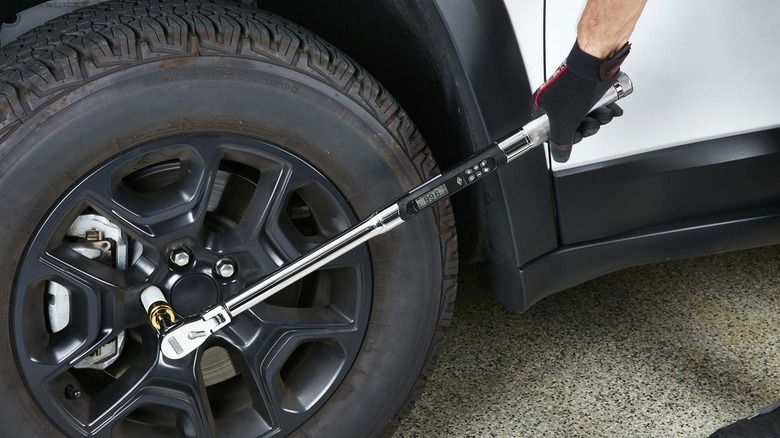 Icon digital angle torque wrench