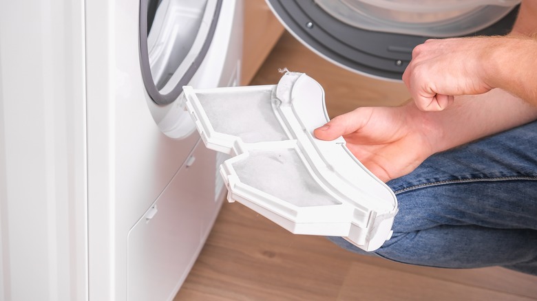 The Easiest Way To Clean Your Dryer's Lint Trap Involves A Trip To