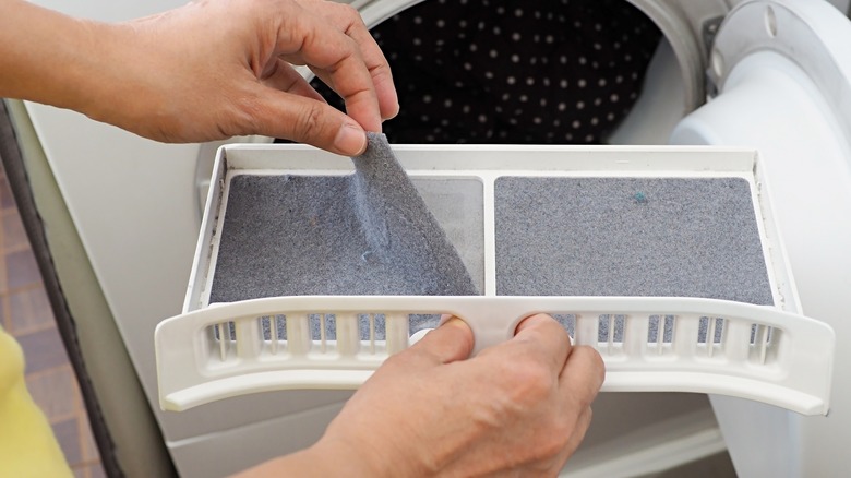 The Easy Pillowcase Hack That Makes Cleaning Your Dirty Lint Trap