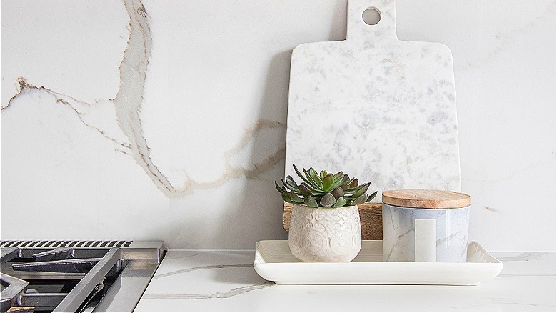 Quartz countertop with containers