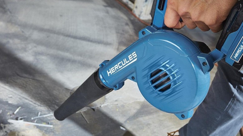 Hercules compact jobsite blower