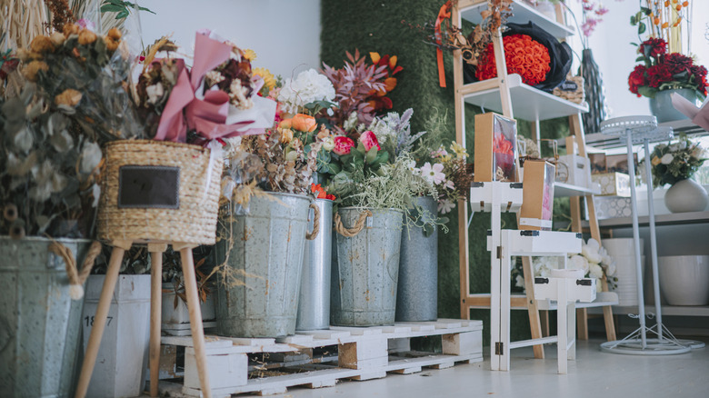 flower shop with artificial flowers