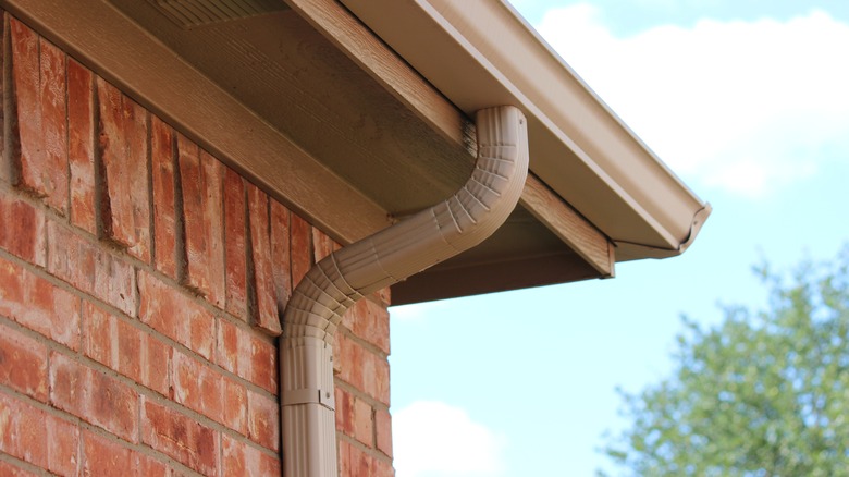 gutter on home