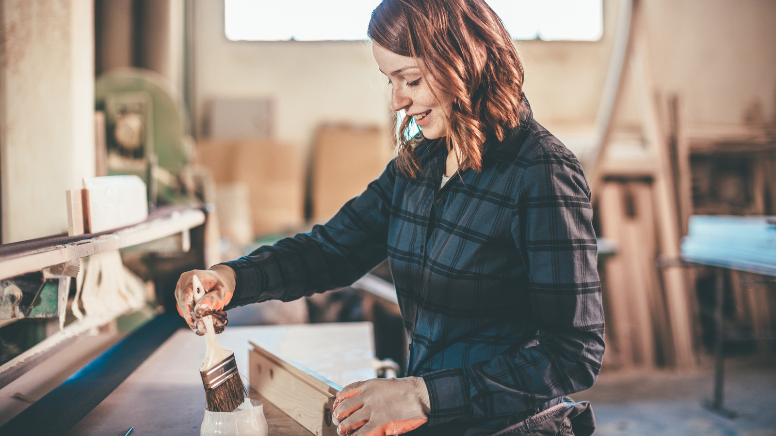 The Main Reason DIYers Are Switching From Water-Based To Gel-Based Wood  Stains