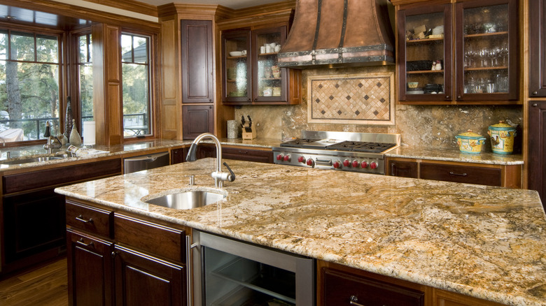 The Mistake To Avoid When Selecting A Granite Countertop From Samples