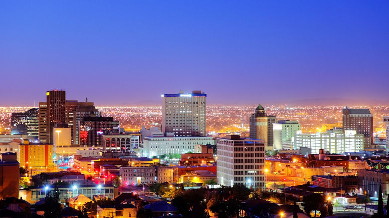 El Paso at night