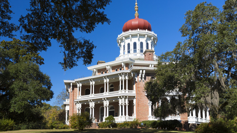 Longwood Mansion in Mississippi