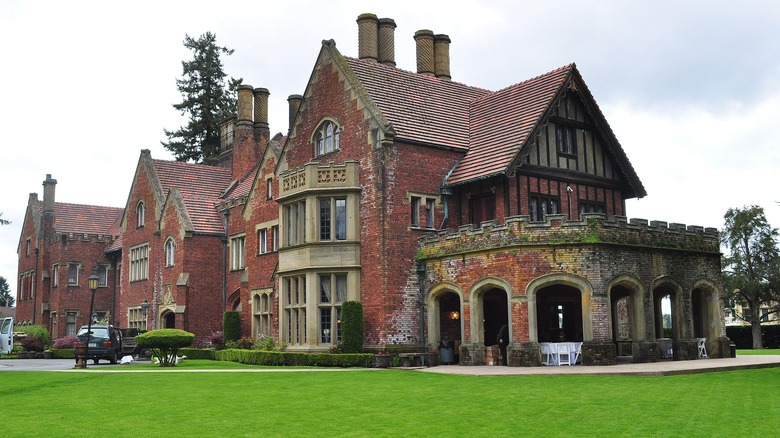 Thornewood Castle in Washington