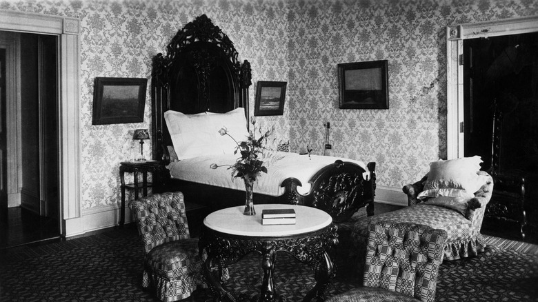 black and white bedroom photo