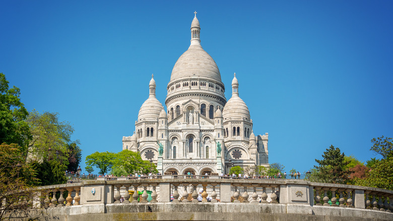 Sacré-Coeur Basilica during day