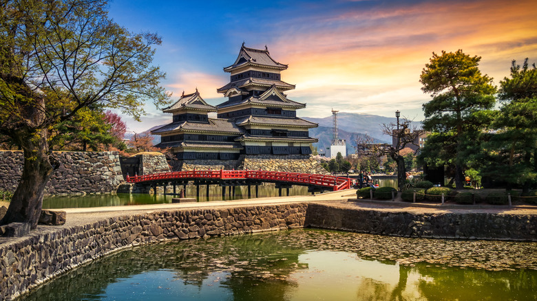 Matsumoto Castle sunset