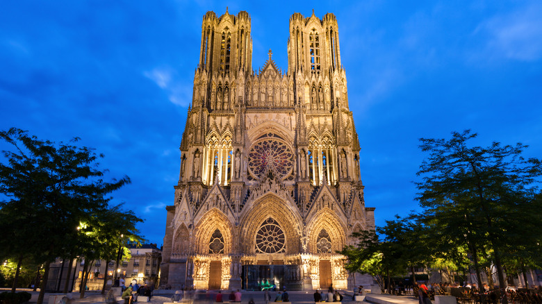 Reims Cathedral at night