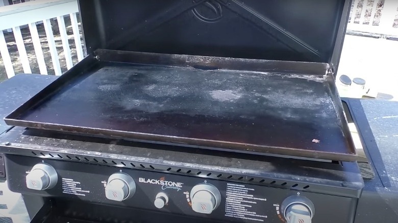 Worn and dirty Blackstone griddle