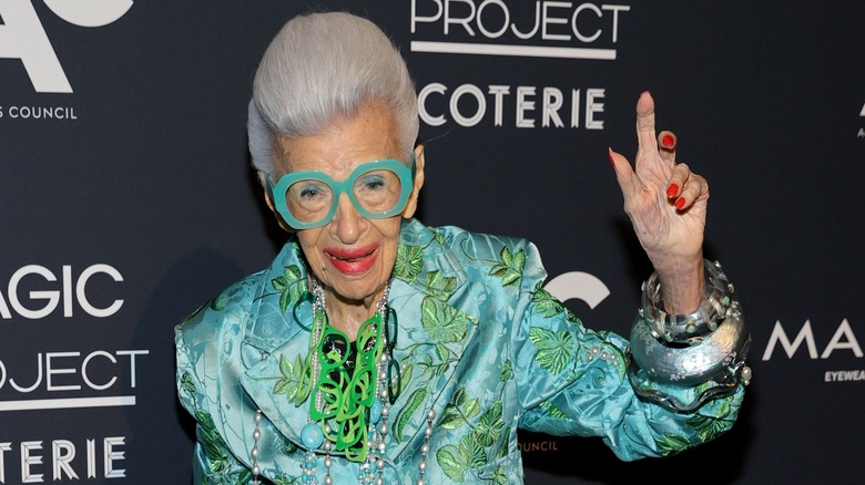 Iris Apfel in green outfit