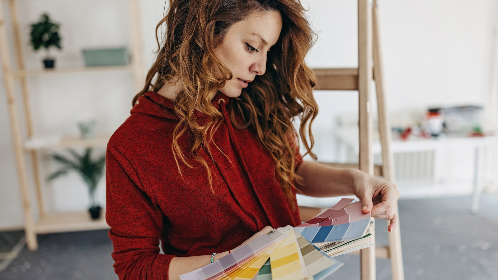 The Once-Dated Kitchen Color Trend That’s Making An Unexpected Comeback