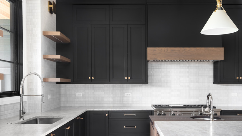 Black kitchen cabinets