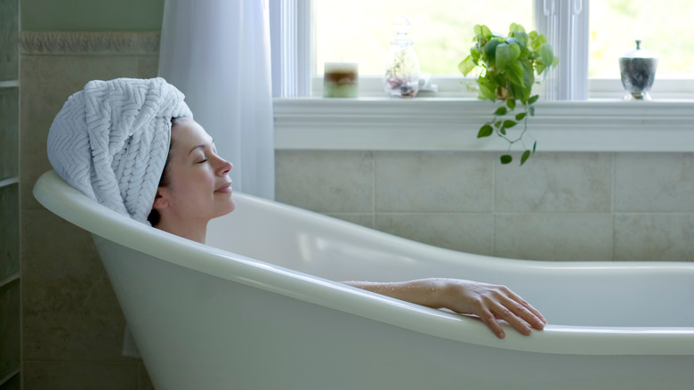 relaxing soak in bathtub