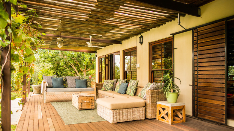 patio with pergola and seating