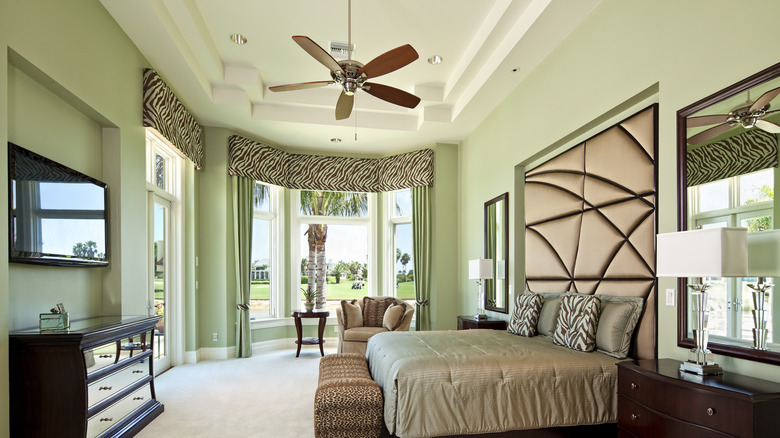 Ceiling fan in a bedroom