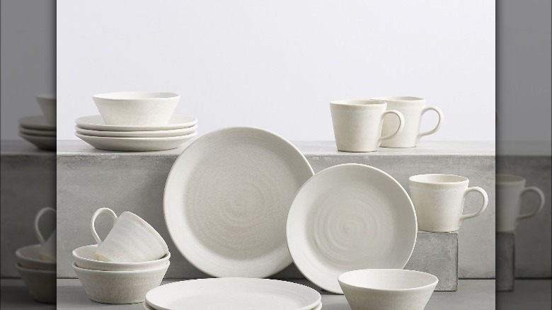 white dinnerware set