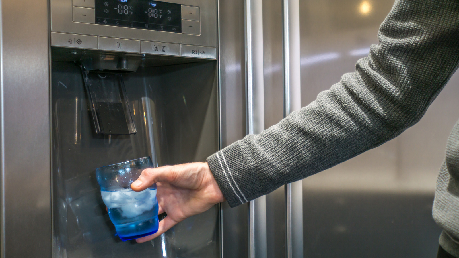 Your Refrigerator's Ice Machine: Ten Steps To Clean Your Ice Maker and  Water Dispenser - Memphis Ice