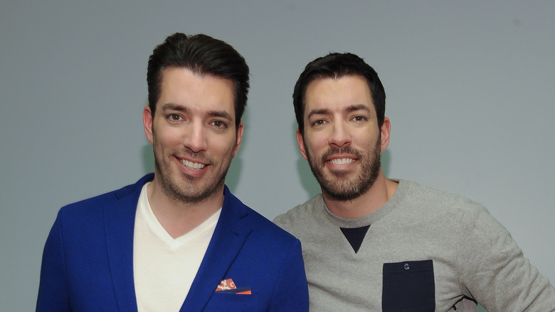 Jonathan and Drew Scott