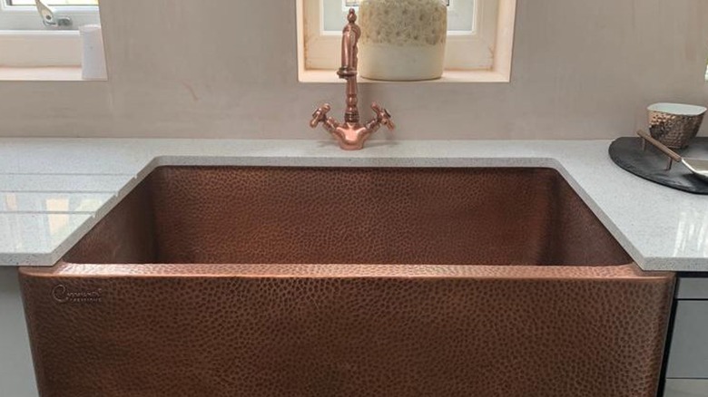 Deep copper kitchen sink 