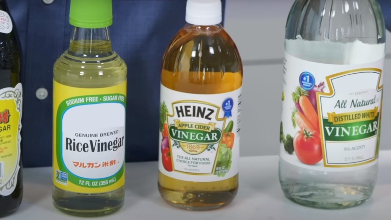 Different types of vinegar