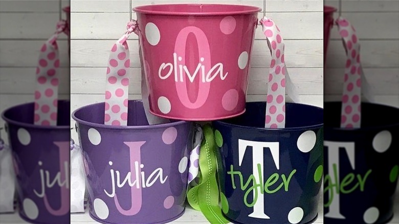 personalized tin pails with names