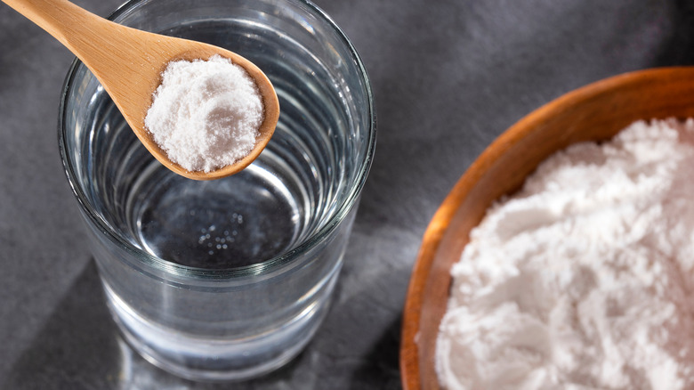 Wooden spoon with baking soda