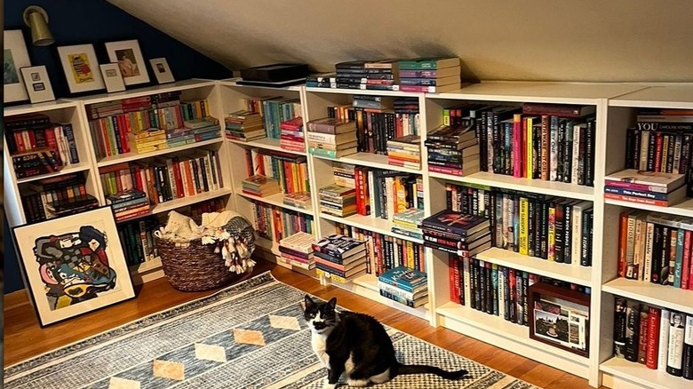 Short BILLY bookcases with books