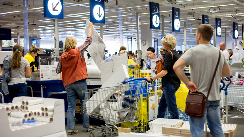 Check-out lines in IKEA store