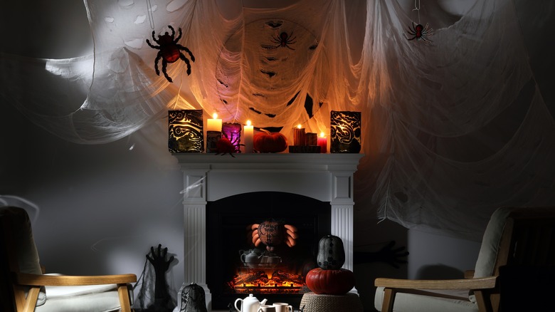 Spooky mantel