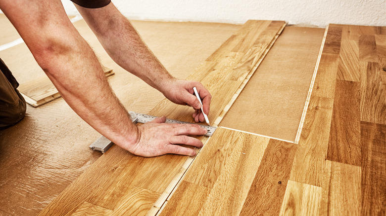 installing engineered hardwood