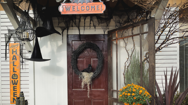 Halloween exterior decorations on home