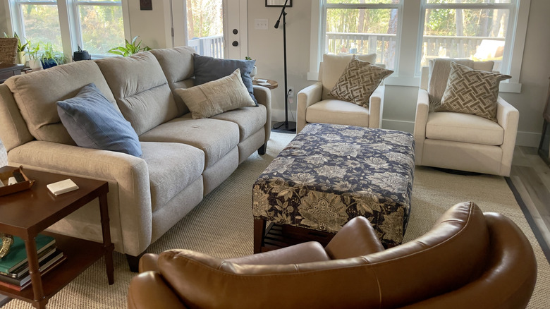 Living room with jute rug on floor