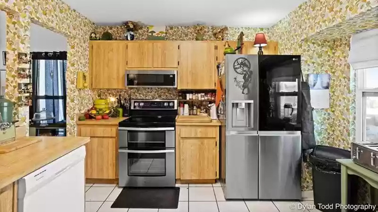 Inside Edward Scissorhands kitchen