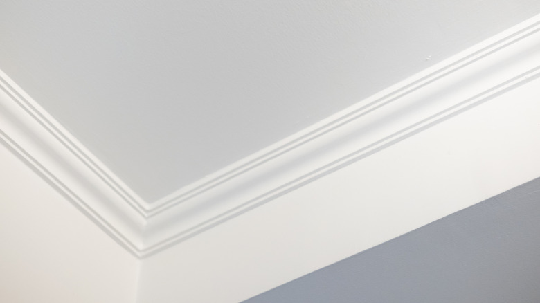 Close up on white crown molding.