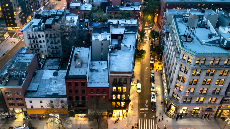 Glowing nightlife in Nolita