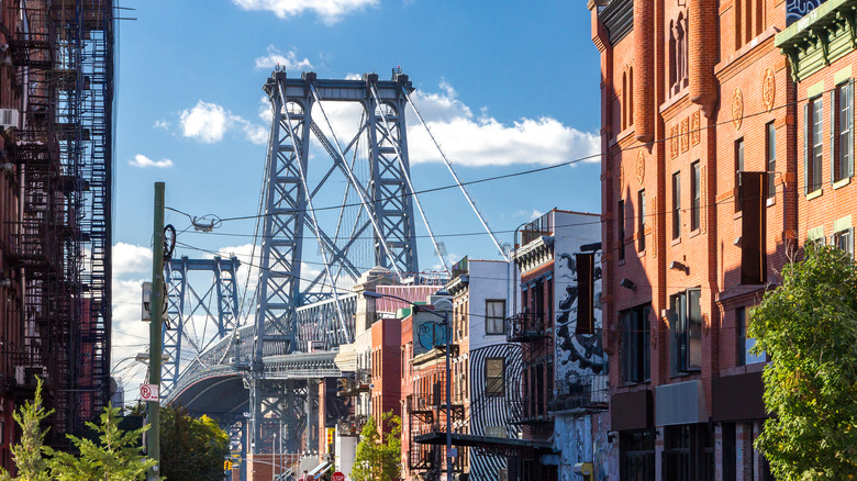 Williamsburg Bridge and townhouses