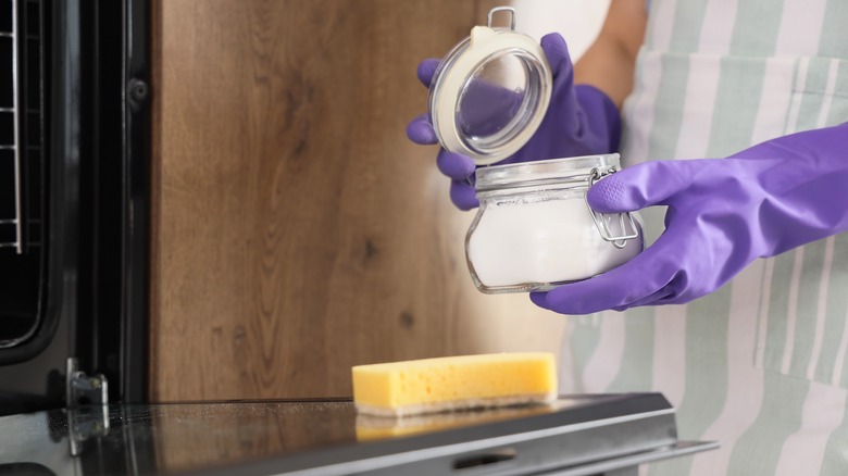 Oven cleaning with baking soda