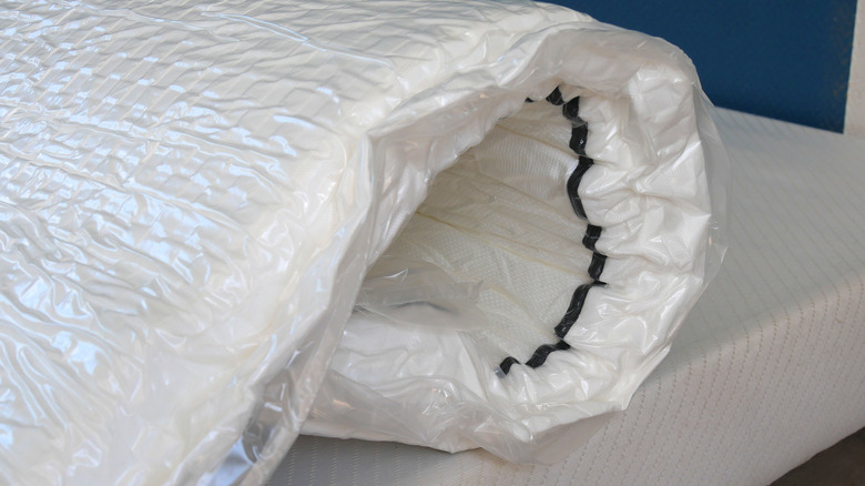 Vacuumed wrapped mattress