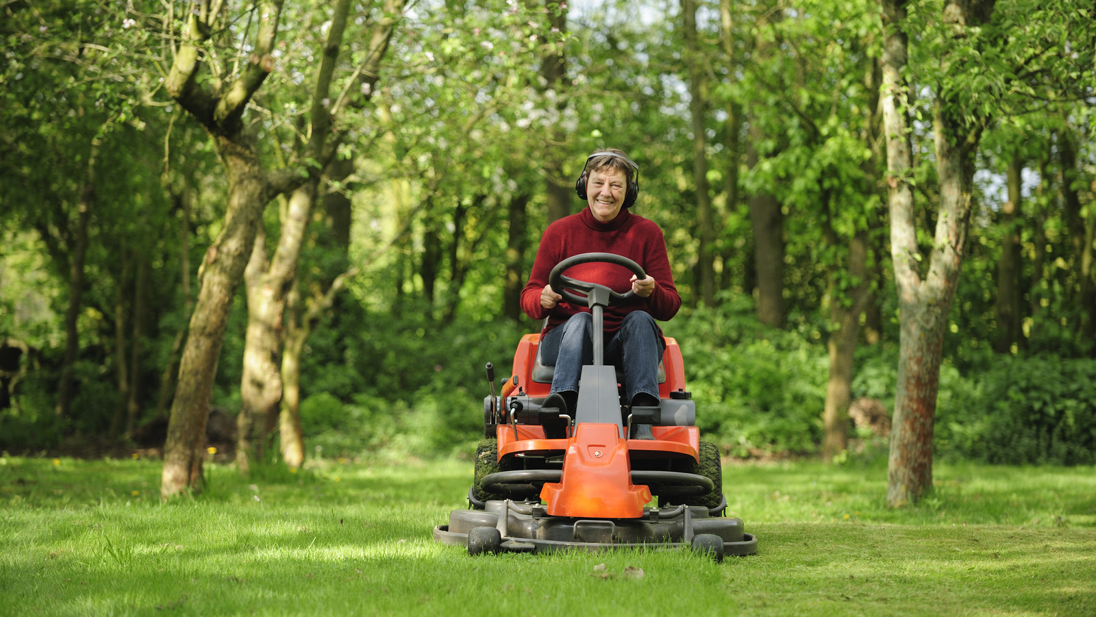 These Are The Top-Rated Craftsman Mowers According To Reviews